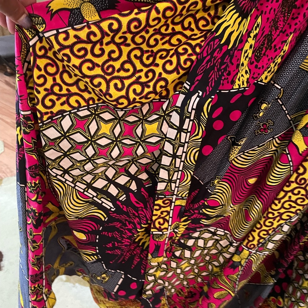 Dress/African - Picture 8 of 16